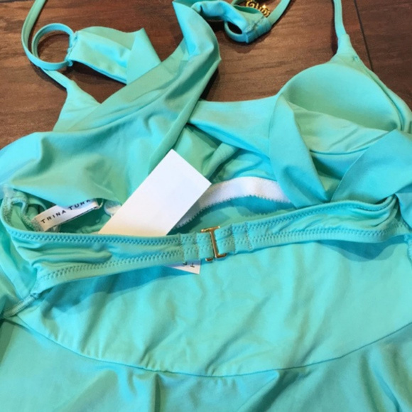 NWT Trina Turk Flutter Swim Tankini top - Picture 7 of 7